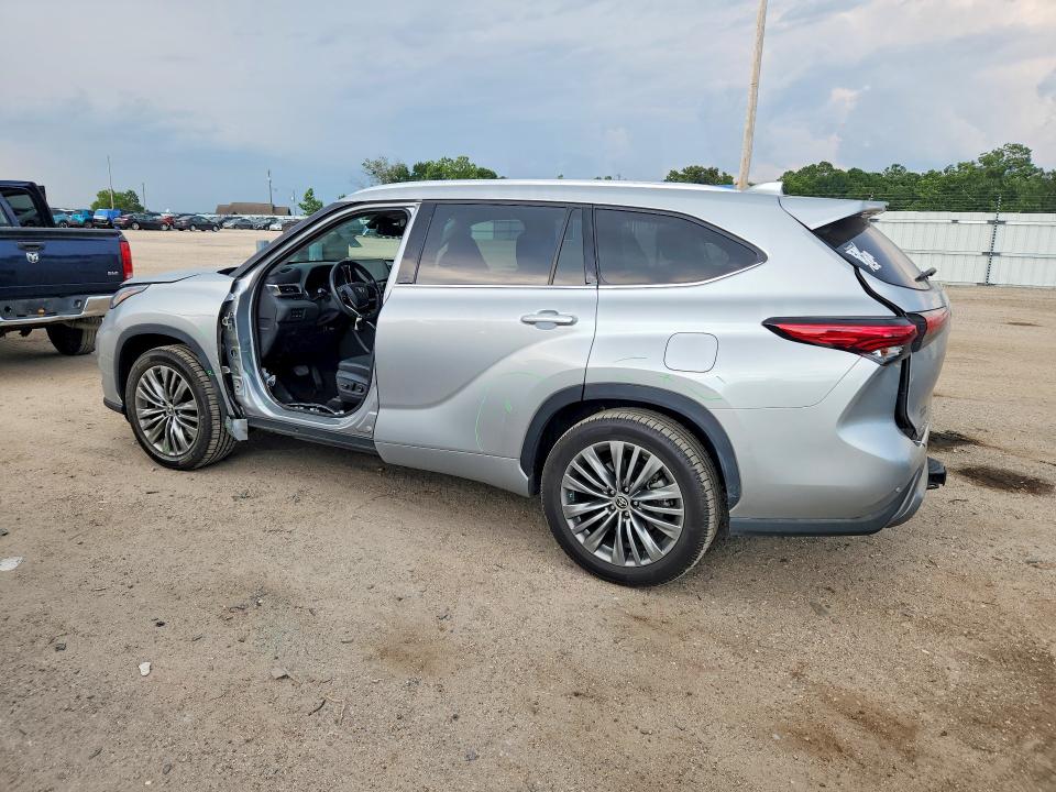 Aukcja sprzedaży 2021 Toyota Highlander, vin: 5TDFARAH5MS012423, numer aukcji: 62613136