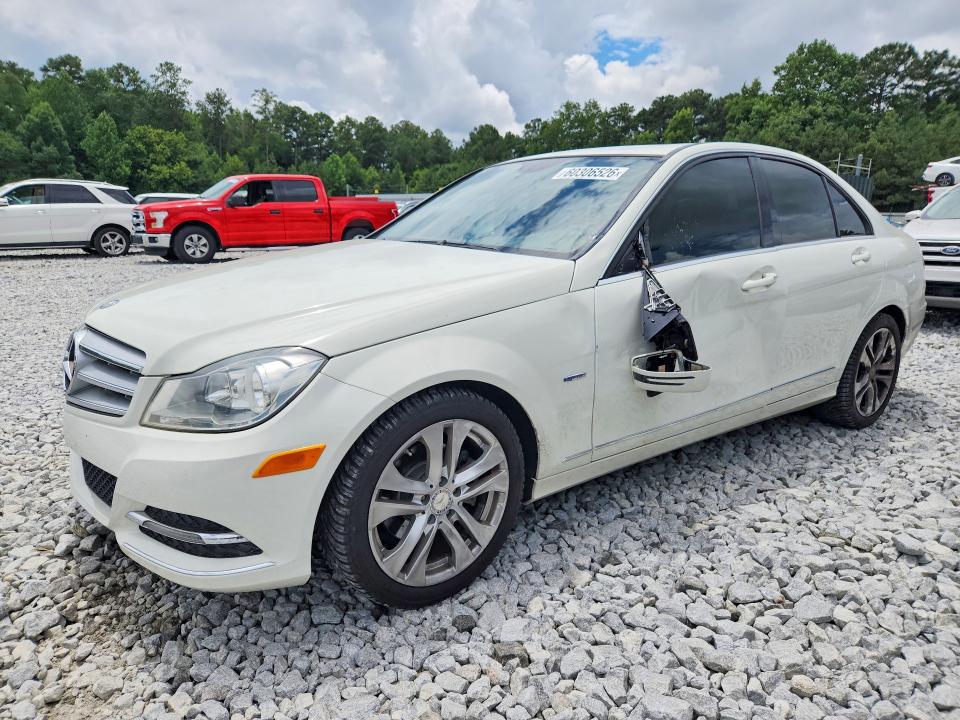 60306526 :رقم المزاد ، WDDGF4HB5CR237910 vin ، 2012 Mercedes-benz C مزاد بيع