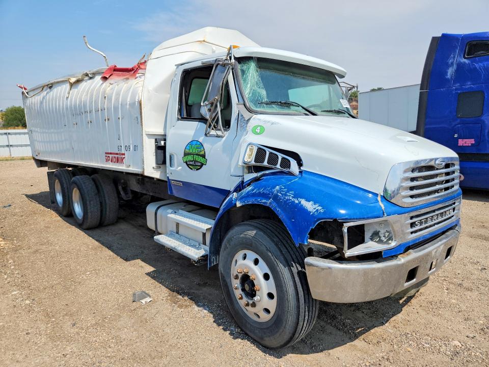 2004 Sterling Truck Acterra მანქანა იყიდება აუქციონზე, vin: 2FWBCGDC24AM32290, აუქციონის ნომერი: 62527696