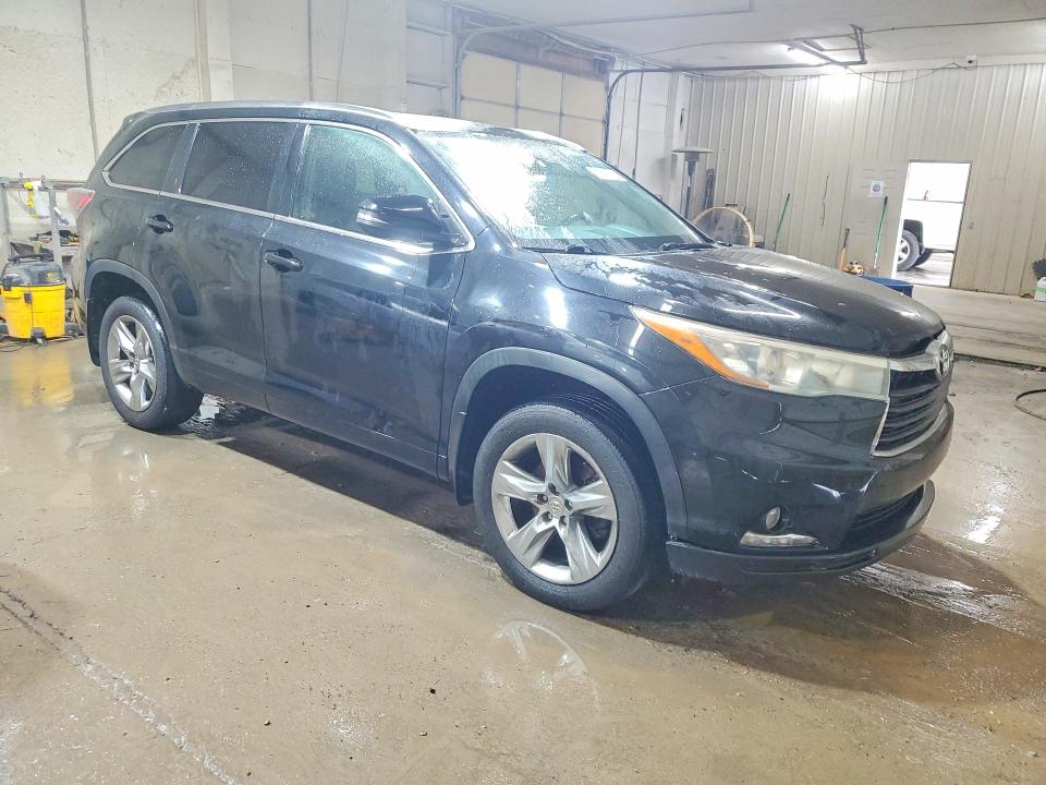 62243316 :رقم المزاد ، 5TDDKRFH4ES008622 vin ، 2014 Toyota Highlander مزاد بيع