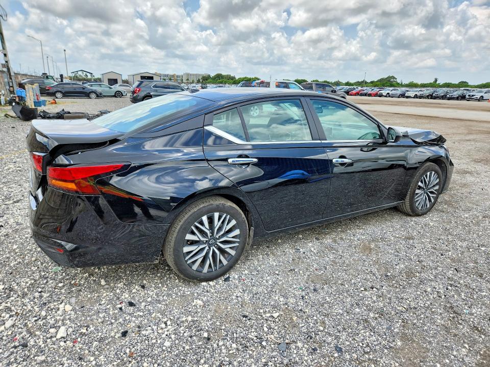 Продаж на аукціоні авто 2025 Nissan Altima, vin: 1N4BL4DV4SN421132, номер лоту: 62402146