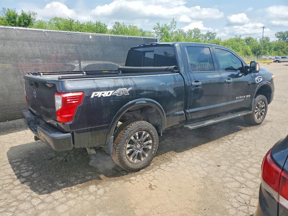 Продажа на аукционе авто 2018 Nissan Titan Xd, vin: 1N6BA1F46JN541609, номер лота: 60504396