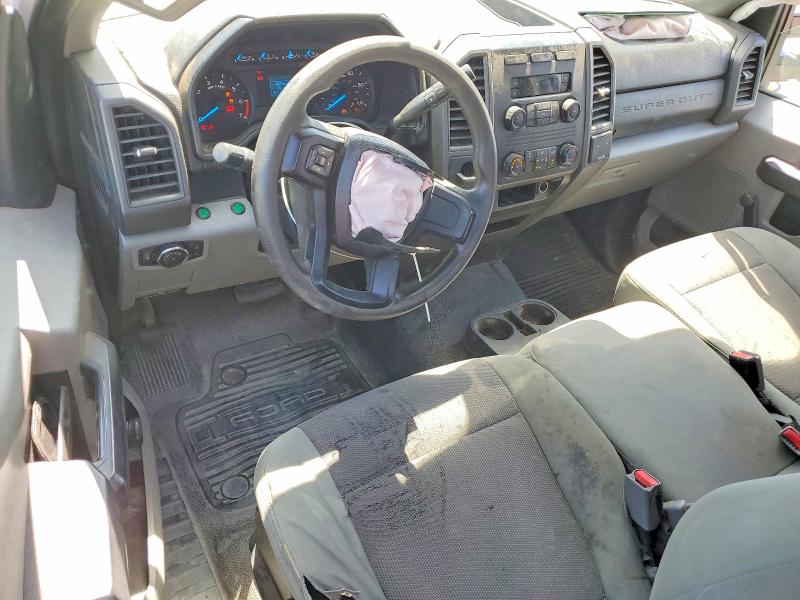 60875066 :رقم المزاد ، 1FDBF2A69HED44071 vin ، 2017 Ford F250 مزاد بيع