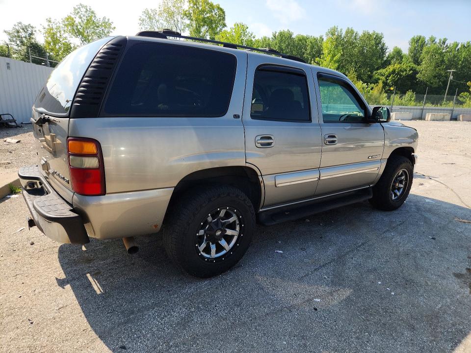 2002 Chevrolet Tahoe მანქანა იყიდება აუქციონზე, vin: 1GNEK13ZX2J175005, აუქციონის ნომერი: 61577346