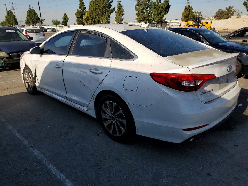 2015 Hyundai Sonata მანქანა იყიდება აუქციონზე, vin: 5NPE34AF6FH097739, აუქციონის ნომერი: 62617716