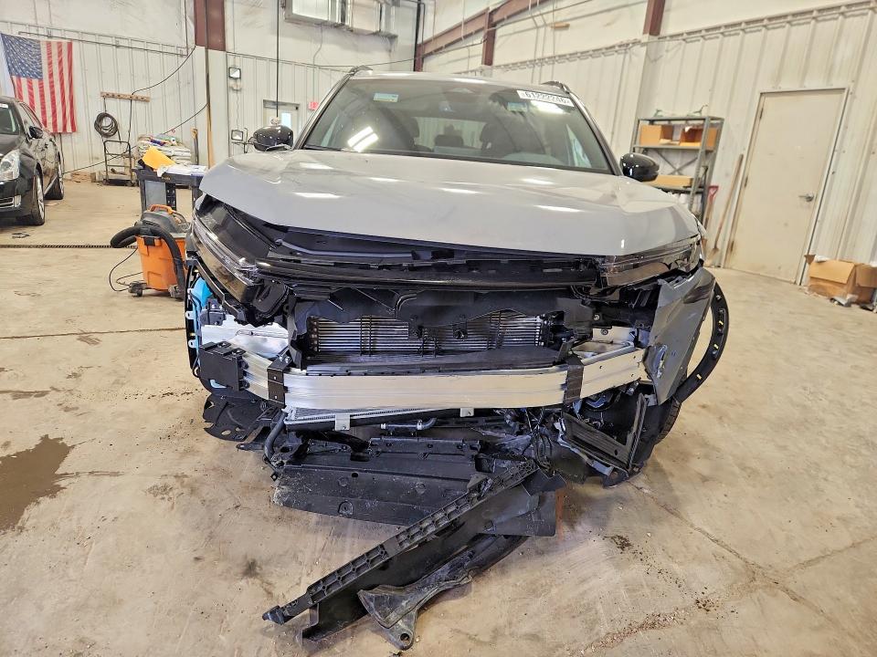 61222246 :رقم المزاد ، 7FARS6H88TE148423 vin ، 2026 Honda Cr-v مزاد بيع
