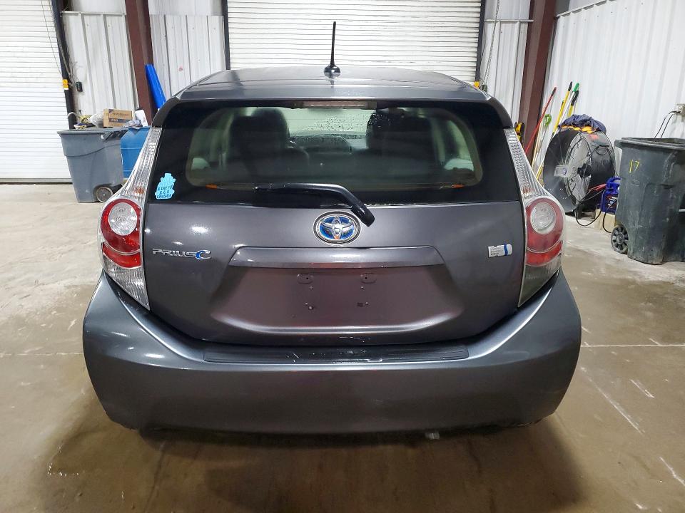 2014 Toyota Prius C მანქანა იყიდება აუქციონზე, vin: JTDKDTB35E1063649, აუქციონის ნომერი: 62102626