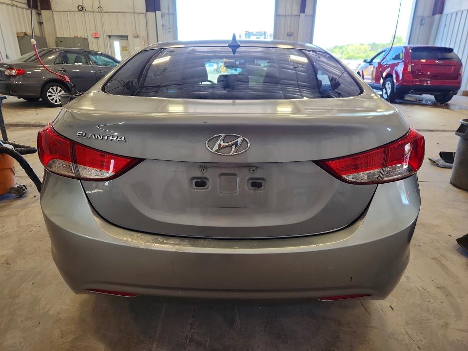 Продаж на аукціоні авто 2013 Hyundai Elantra, vin: KMHDH4AE7DU998167, номер лоту: 63201596