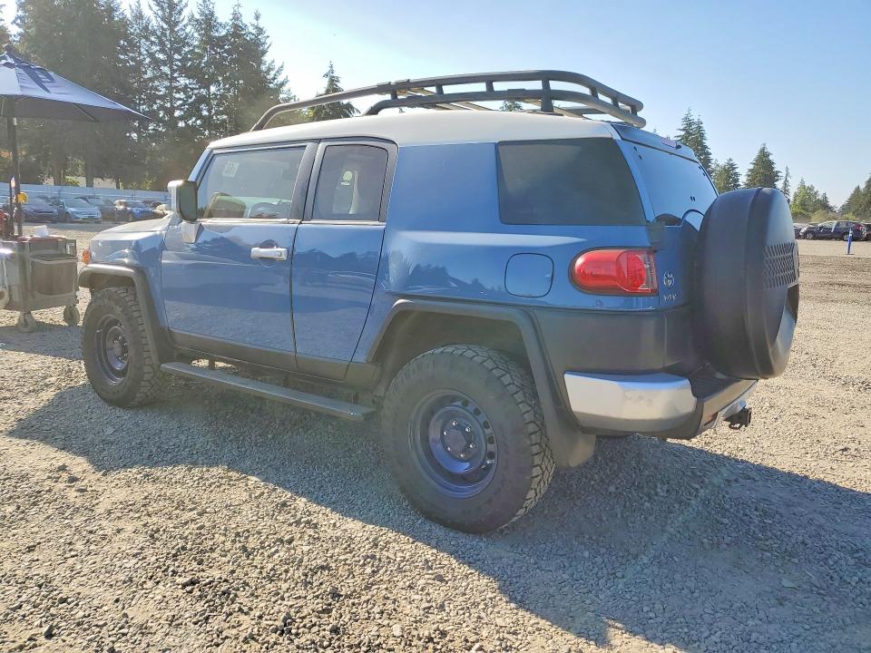Продажа на аукционе авто 2011 Toyota Fj Cruiser, vin: JTEBU4BF8BK106429, номер лота: 60757686