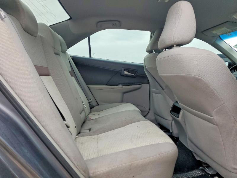 60360546 :رقم المزاد ، 4T4BF1FKXER341204 vin ، 2014 Toyota Camry مزاد بيع