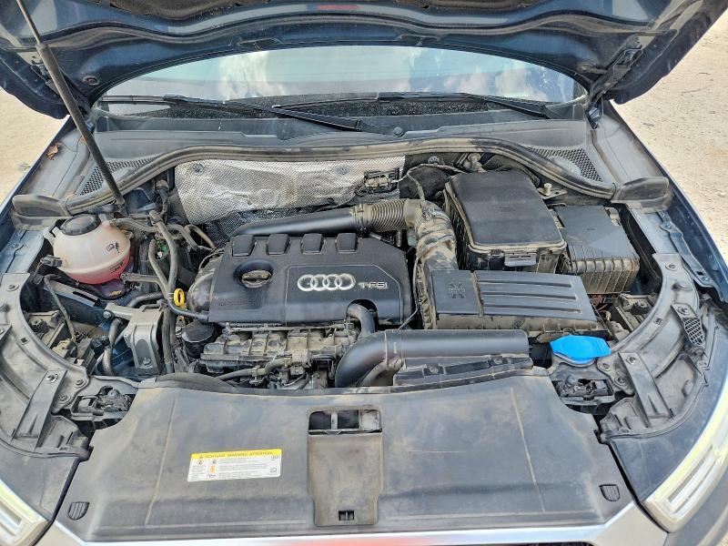 62755566 :رقم المزاد ، WA1HCCFS9JR023014 vin ، 2018 Audi Q3 مزاد بيع