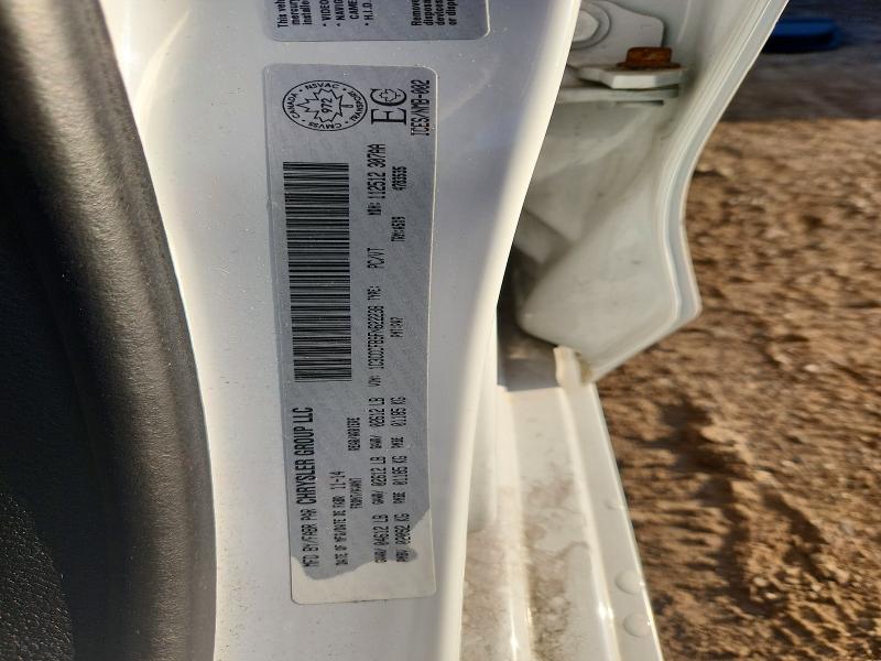 60795806 :رقم المزاد ، 1C3CCCFB9FN622238 vin ، 2015 Chrysler 200 مزاد بيع