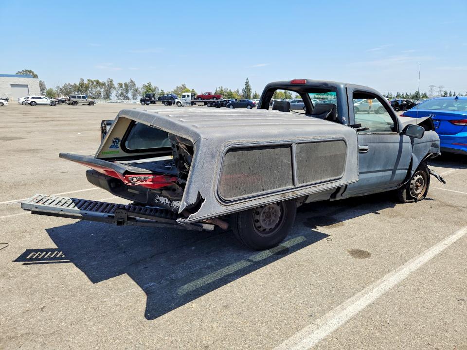 Продажа на аукционе авто 1996 Toyota Tacoma, vin: 4TANL42N7TZ217506, номер лота: 61016366