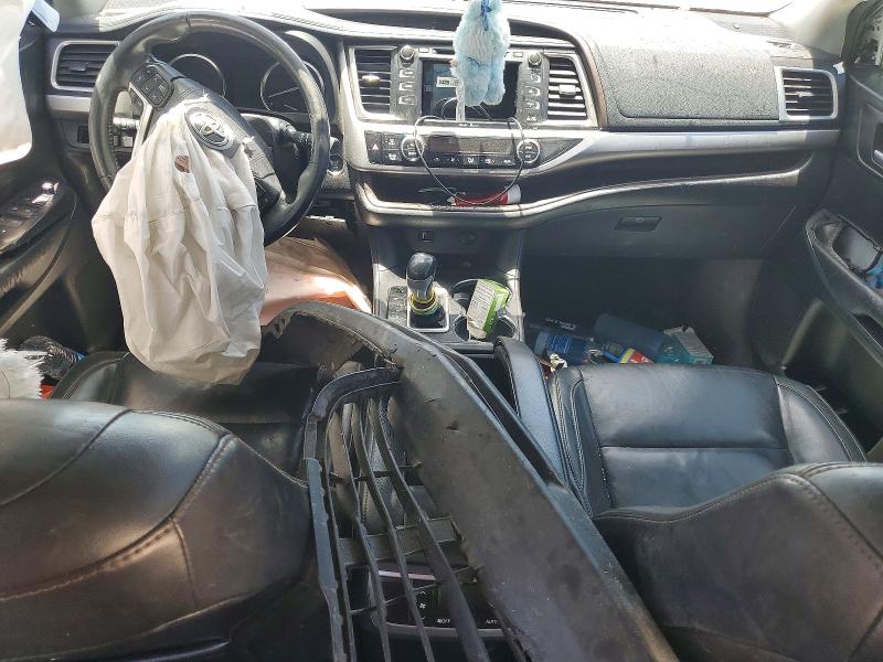 60512866 :رقم المزاد ، 5TDKKRFHXFS113545 vin ، 2015 Toyota Highlander مزاد بيع