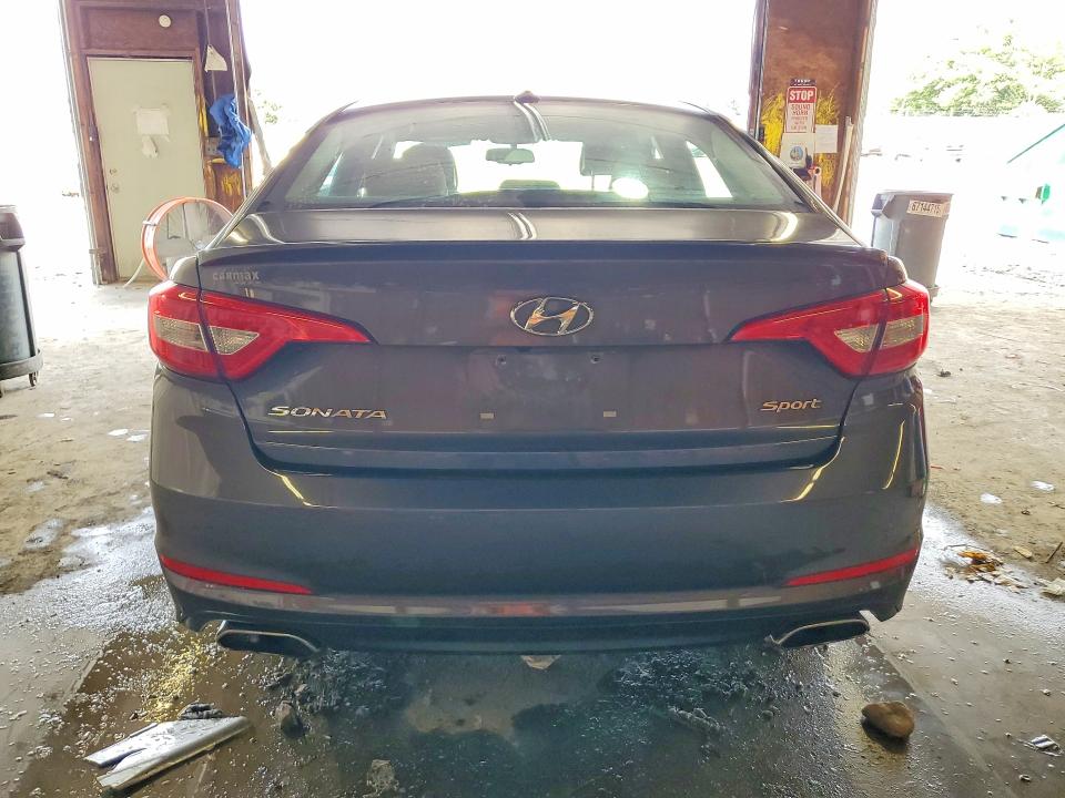 61809106 :رقم المزاد ، 5NPE34AF0FH087059 vin ، 2015 Hyundai Sonata مزاد بيع