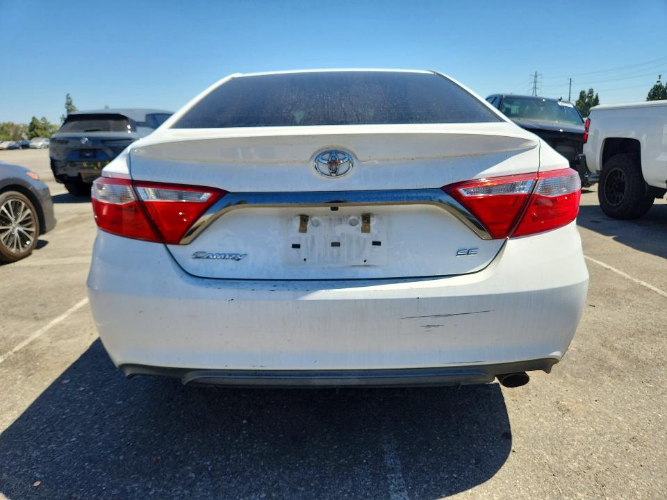 Aukcja sprzedaży 2016 Toyota Camry, vin: 4T1BF1FK4GU577327, numer aukcji: 60698426