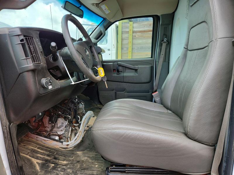 60785496 :رقم المزاد ، 7GZ37TC79NN010400 vin ، 2022 Gmc Savana مزاد بيع