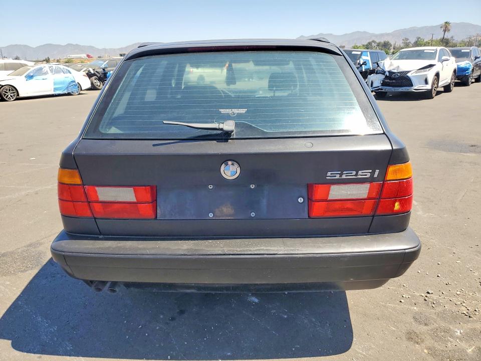 1992 Bmw 525 მანქანა იყიდება აუქციონზე, vin: WBAHJ6313NGD21472, აუქციონის ნომერი: 59984336
