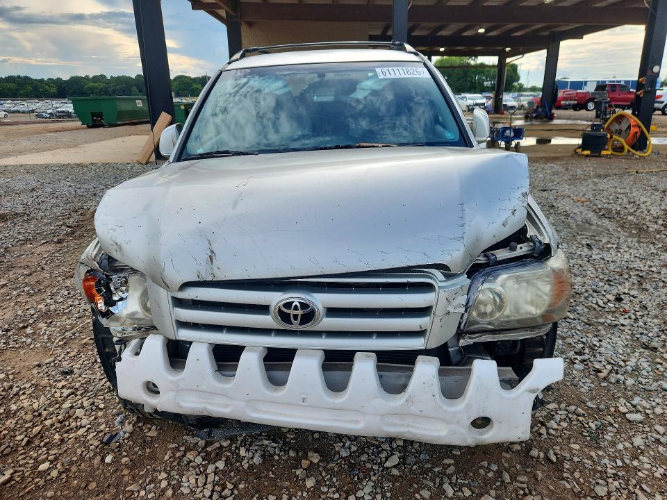 2005 Toyota Highlander მანქანა იყიდება აუქციონზე, vin: JTEGP21AX50081816, აუქციონის ნომერი: 61111826