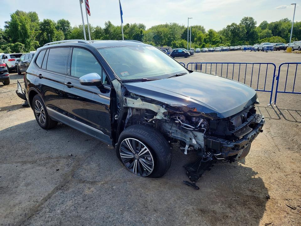 62643096 :رقم المزاد ، 3VV5B7AX7RM212913 vin ، 2024 Volkswagen Tiguan مزاد بيع