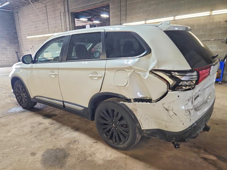 2019 Mitsubishi Outlander მანქანა იყიდება აუქციონზე, vin: JA4AZ3A32KZ003673, აუქციონის ნომერი: 60768736