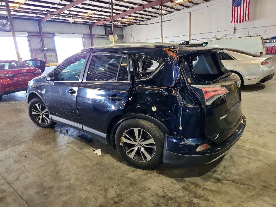 Продажа на аукционе авто 2017 Toyota Rav4, vin: JTMWFREVXHD094202, номер лота: 59240476