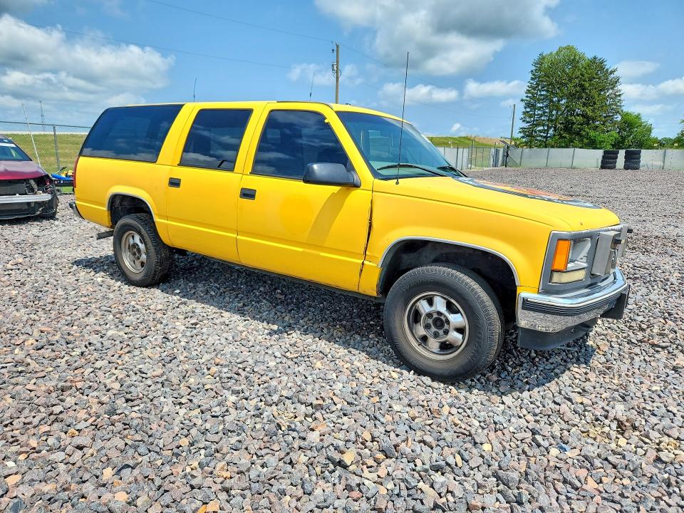 62630616 :رقم المزاد ، 3GKFK16RXVG520021 vin ، 1997 Gmc Suburban مزاد بيع