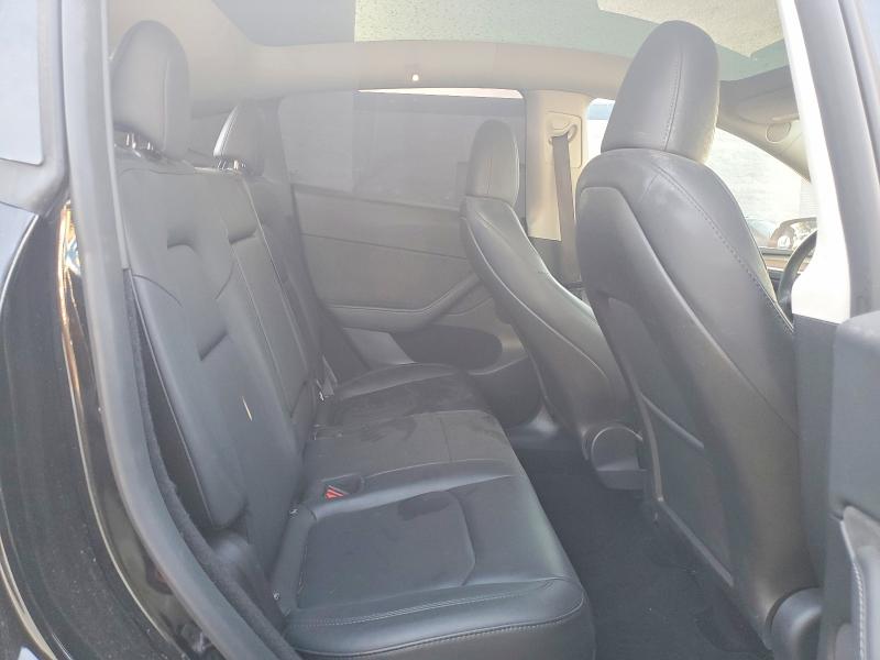 2024 Tesla Model Y მანქანა იყიდება აუქციონზე, vin: 7SAYGDEF7RF058515, აუქციონის ნომერი: 57357616
