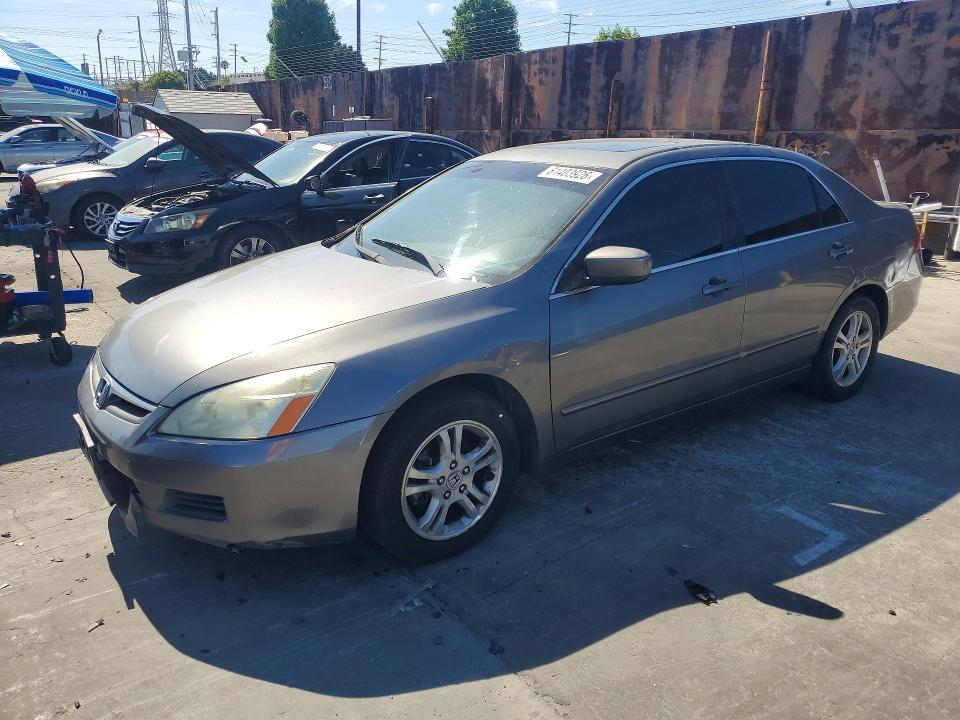 Продажа на аукционе авто 2006 Honda Accord, vin: 1HGCM56716A124656, номер лота: 61403926