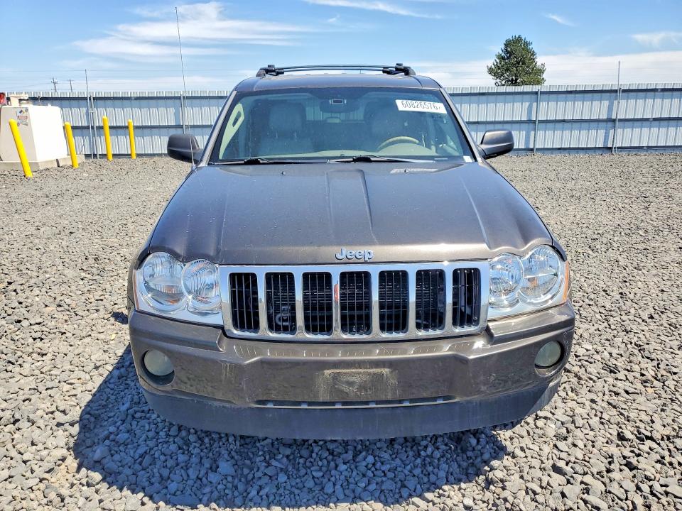 60826576 :رقم المزاد ، 1J4HR58N75C546848 vin ، 2005 Jeep Grand Cherokee مزاد بيع