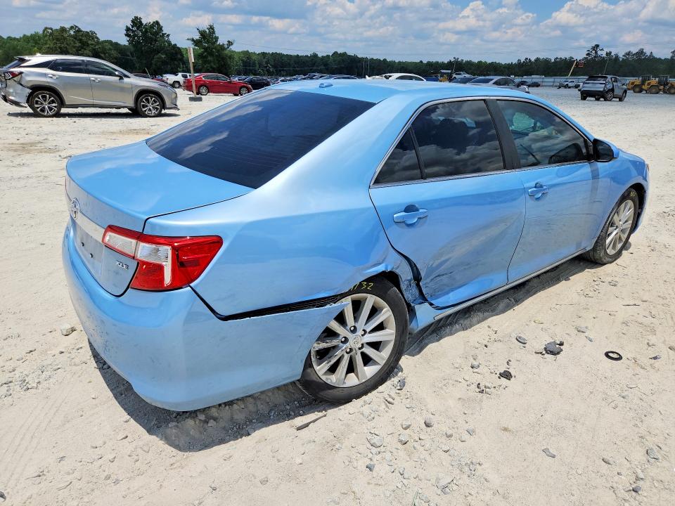 2014 Toyota Camry მანქანა იყიდება აუქციონზე, vin: 4T1BK1FK2EU542326, აუქციონის ნომერი: 59988376