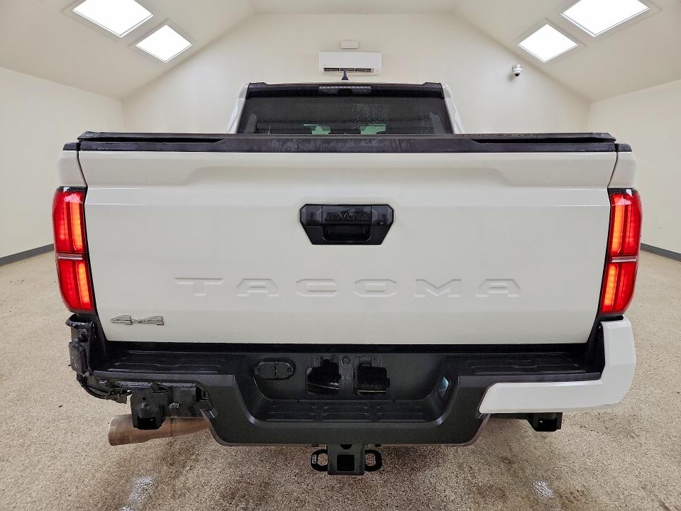 2026 Toyota Tacoma მანქანა იყიდება აუქციონზე, vin: 3TMLB5JNXTM245386, აუქციონის ნომერი: 62405416