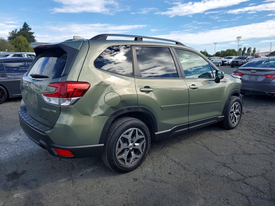 2019 Subaru Forester მანქანა იყიდება აუქციონზე, vin: JF2SKAGC2KH448903, აუქციონის ნომერი: 62094226