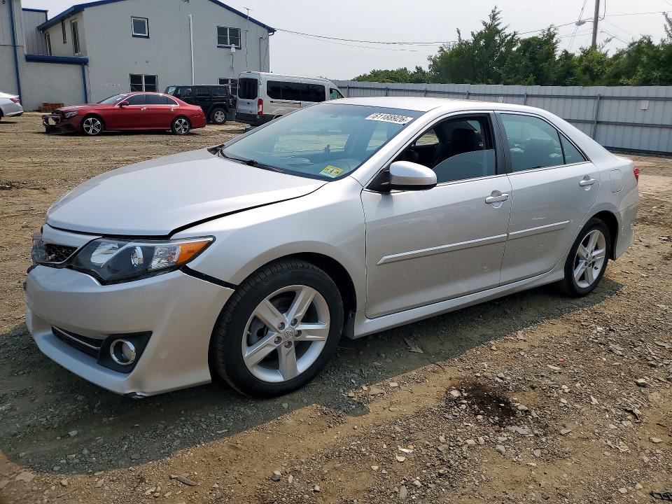 Продажа на аукционе авто 2014 Toyota Camry, vin: 4T1BF1FK3EU454051, номер лота: 61188926