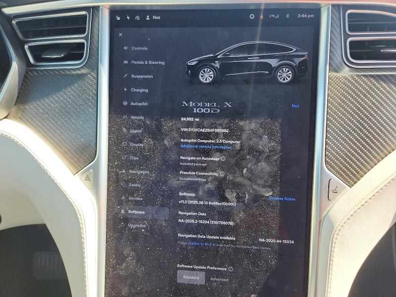 62472526 :رقم المزاد ، 5YJXCAE25HF065882 vin ، 2017 Tesla Model X مزاد بيع