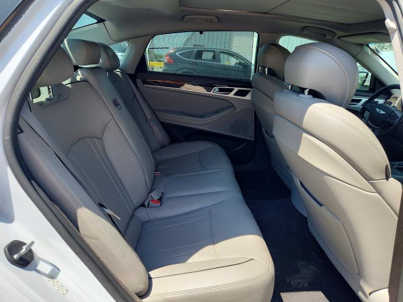 Продажа на аукционе авто 2015 Hyundai Genesis, vin: KMHGN4JE4FU063875, номер лота: 56956796