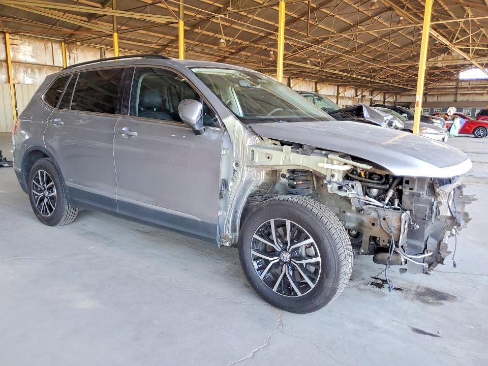 2021 Volkswagen Tiguan მანქანა იყიდება აუქციონზე, vin: 3VV3B7AX4MM116866, აუქციონის ნომერი: 62432966