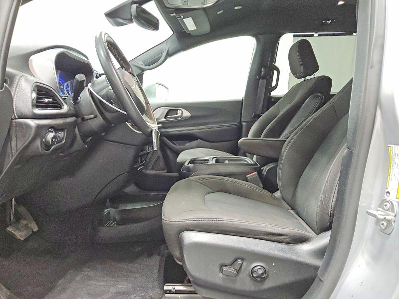 62473736 :رقم المزاد ، 2C4RC1FG7NR103051 vin ، 2022 Chrysler Pacifica مزاد بيع