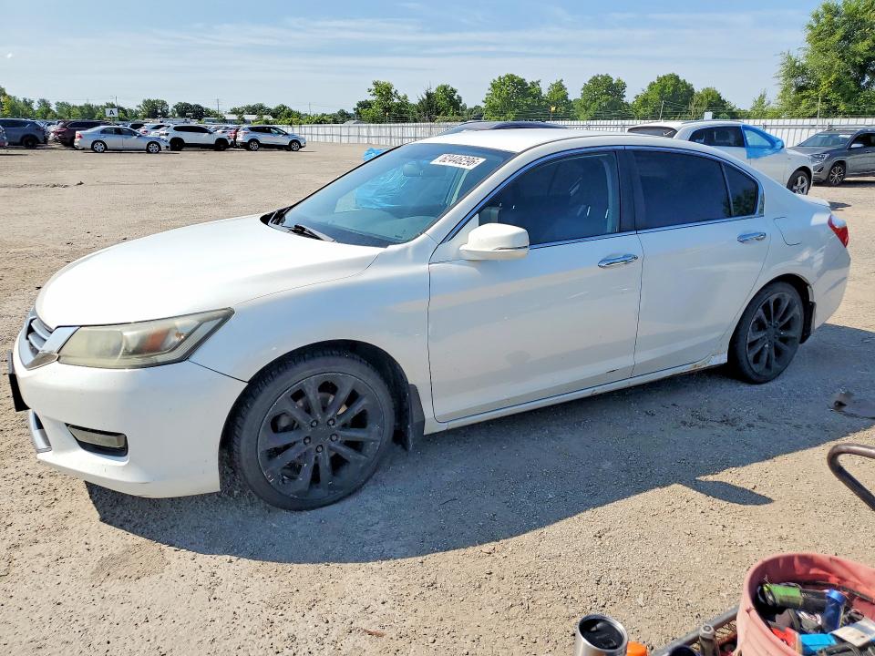 Auction sale of the 2014 Honda Accord, vin: 1HGCR2F59EA806911, lot number: 62446296