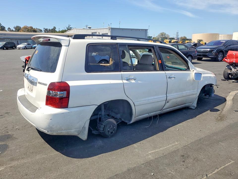 59621906 :رقم المزاد ، JTEDP21A460113521 vin ، 2006 Toyota Highlander مزاد بيع