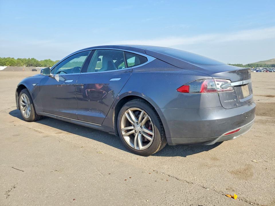 Продажа на аукционе авто 2014 Tesla Model S, vin: 5YJSA1H29EFP65282, номер лота: 61115346