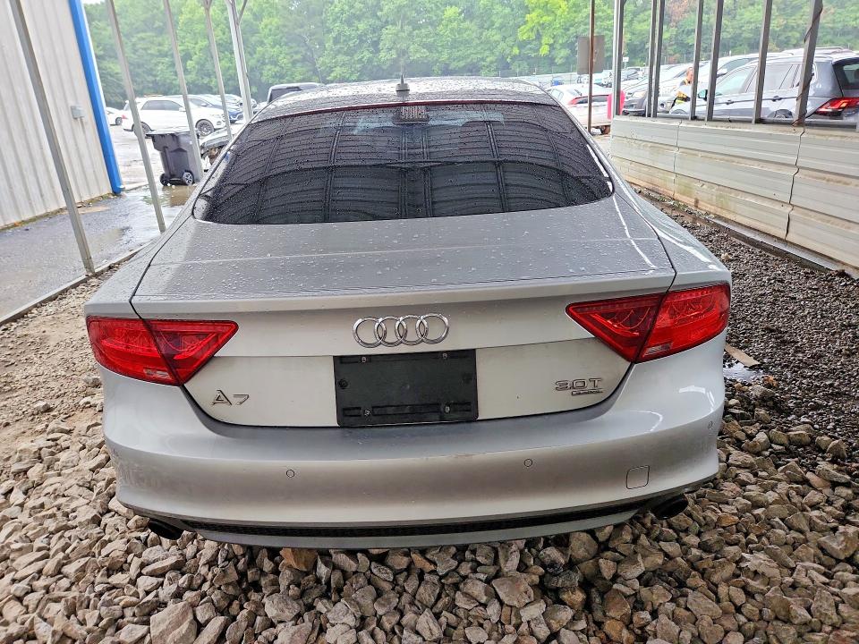62089456 :رقم المزاد ، WAU2GAFC4DN152283 vin ، 2013 Audi A7 مزاد بيع