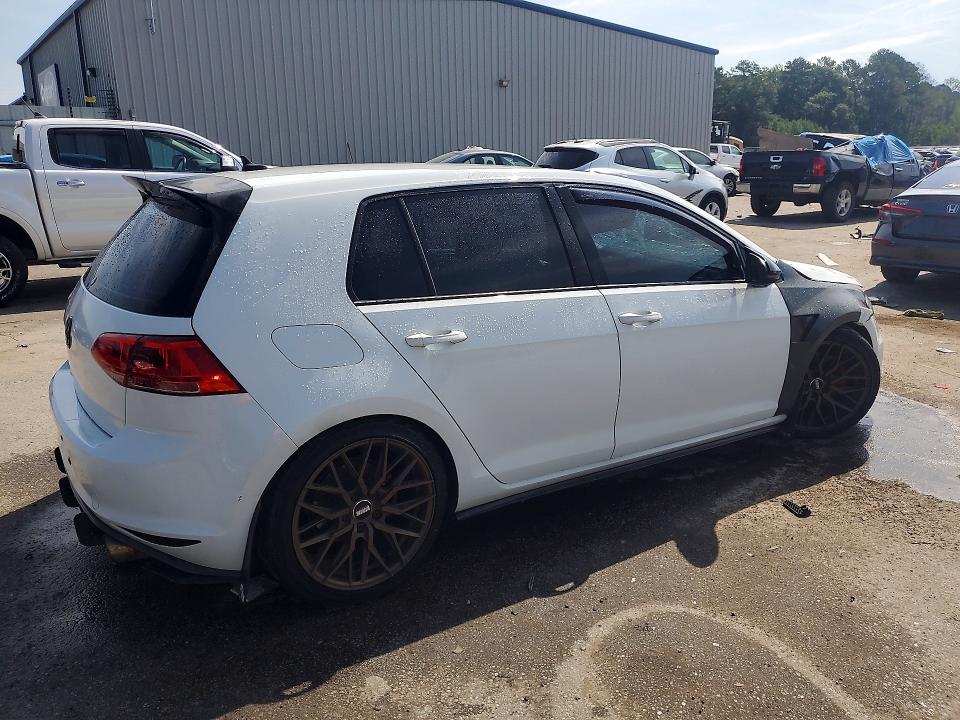 2017 Volkswagen Gti მანქანა იყიდება აუქციონზე, vin: 3VW4T7AU2HM062928, აუქციონის ნომერი: 41633806