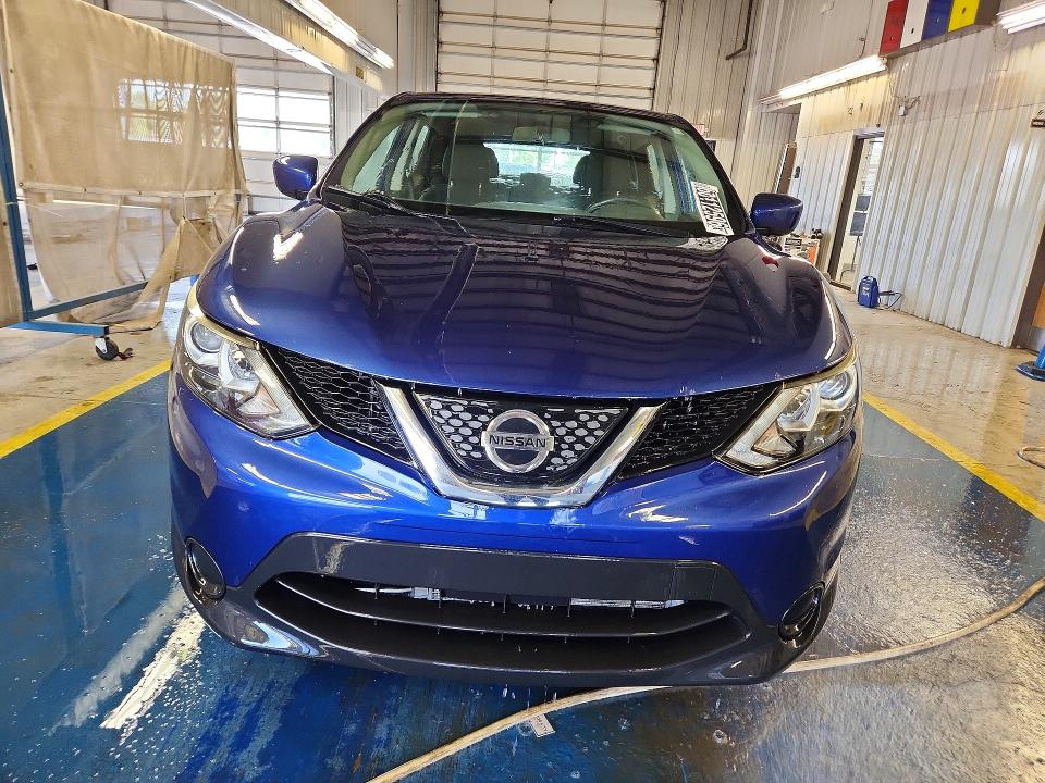 2018 Nissan Rogue Sport მანქანა იყიდება აუქციონზე, vin: JN1BJ1CR1JW250760, აუქციონის ნომერი: 60112596