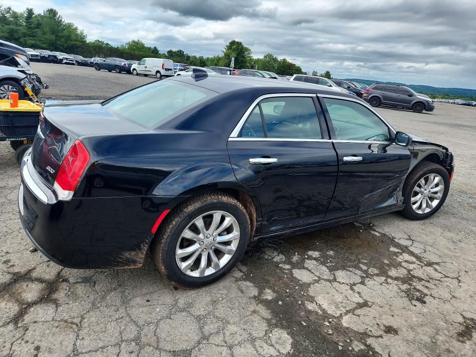 Продажа на аукционе авто 2017 Chrysler 300, vin: 2C3CCARG3HH637468, номер лота: 62814396