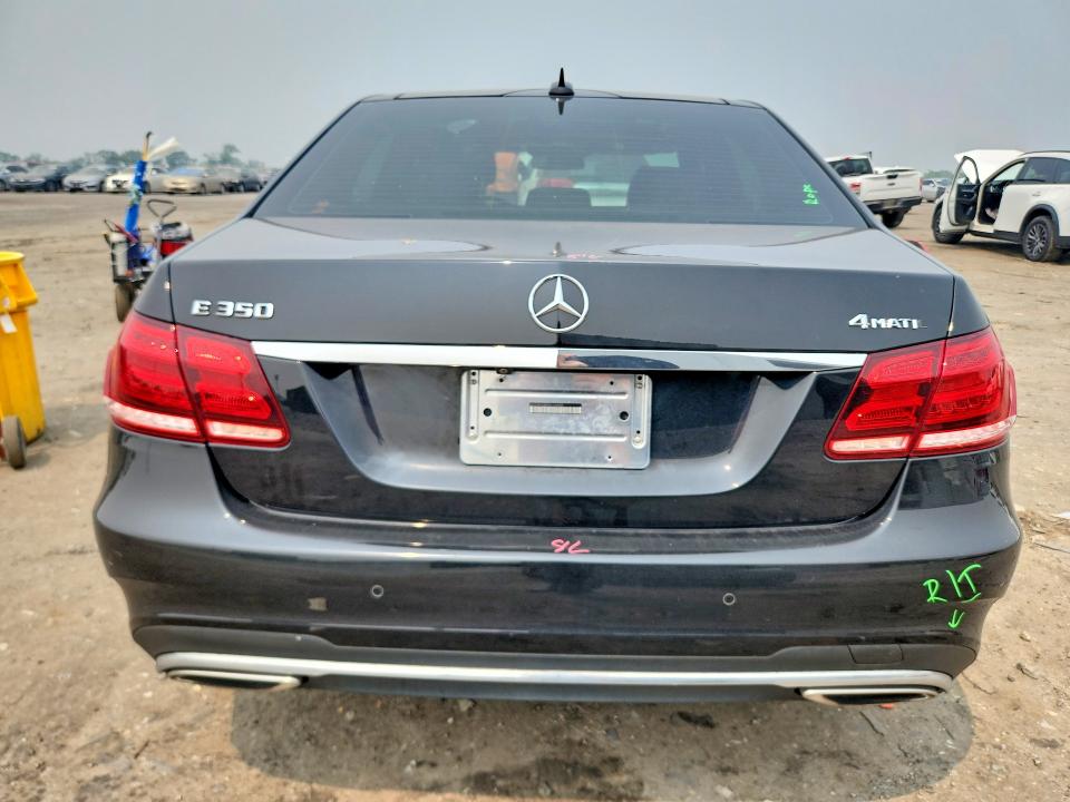 Продажа на аукционе авто 2015 Mercedes-benz E, vin: WDDHF8JB8FB126450, номер лота: 61198026