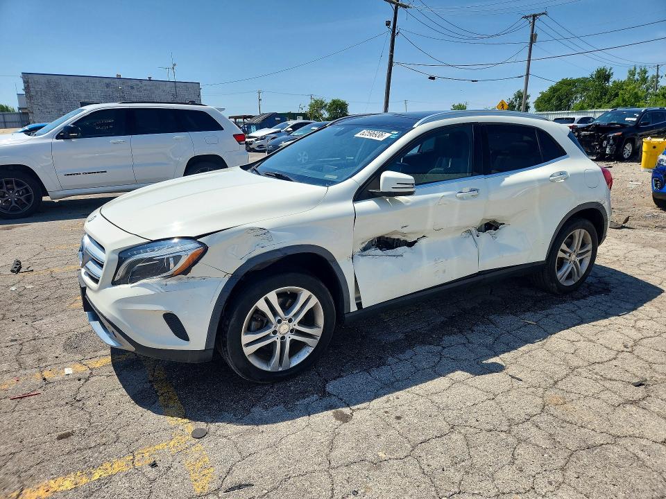 62596936 :رقم المزاد ، WDCTG4GB4FJ082075 vin ، 2015 Mercedes-benz Gla مزاد بيع