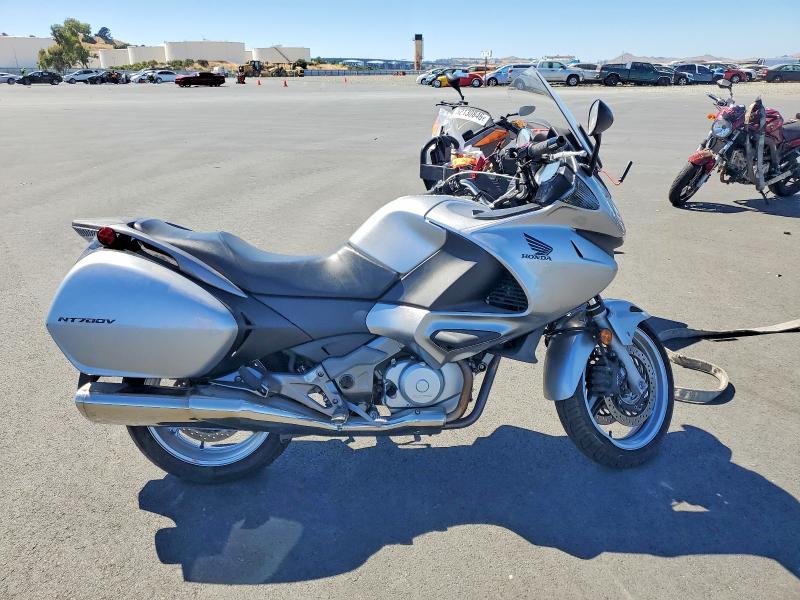 Продаж на аукціоні авто 2010 Honda Nt700, vin: VTMRC5256AE000182, номер лоту: 63176696