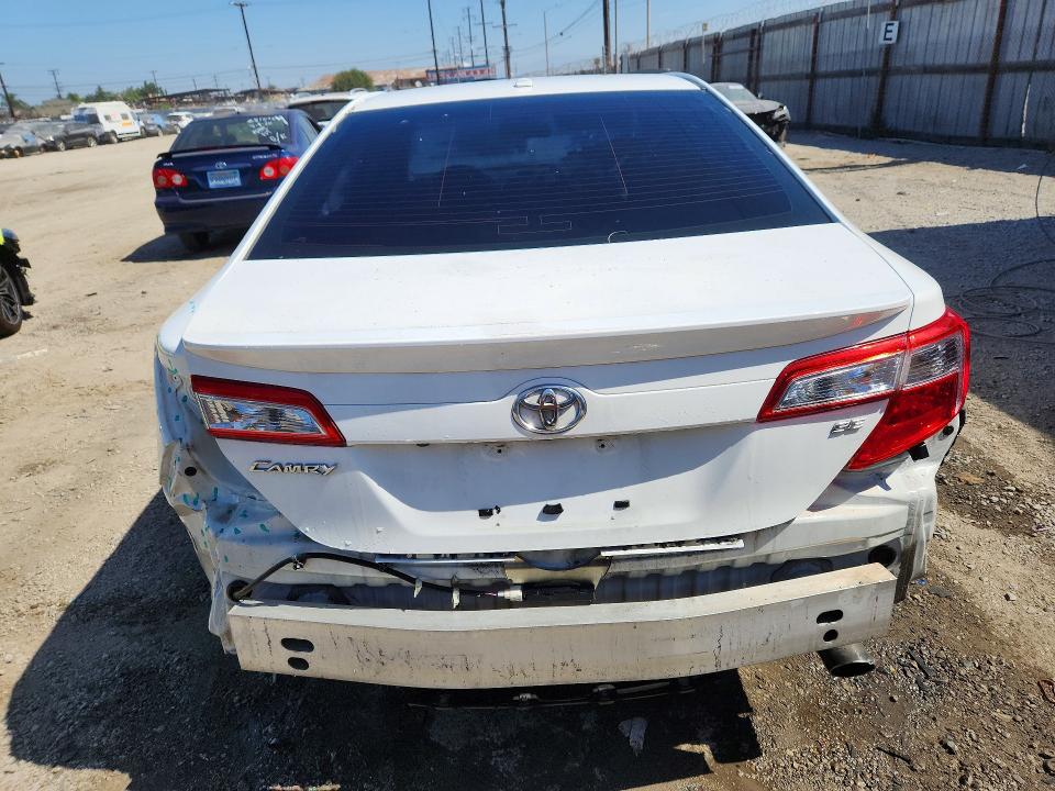 2014 Toyota Camry მანქანა იყიდება აუქციონზე, vin: 4T1BF1FK9EU760767, აუქციონის ნომერი: 60504936