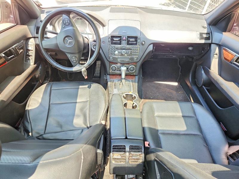 63137406 :رقم المزاد ، WDDGF81X79F271385 vin ، 2009 Mercedes-benz C مزاد بيع
